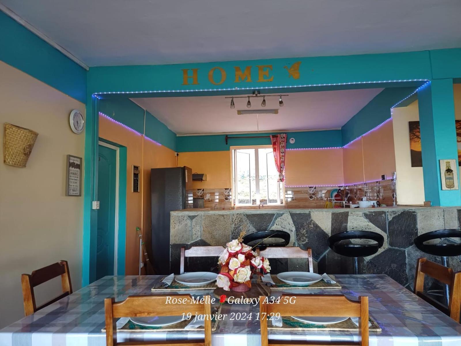 Chez Tonio Magic Ocean View Βίλα Port South East Εξωτερικό φωτογραφία
