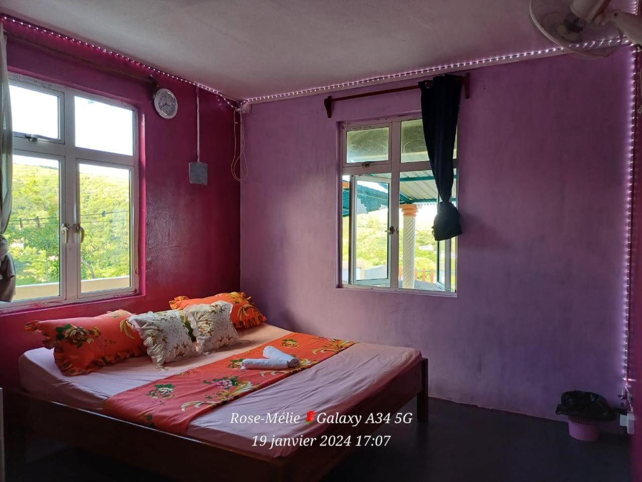 Chez Tonio Magic Ocean View Βίλα Port South East Εξωτερικό φωτογραφία